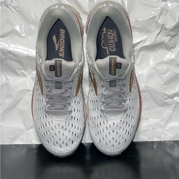 Brooks Glycerin 17 11202831B185 Women’s White Running Shoes Size 10.5B - Picture 9 of 16